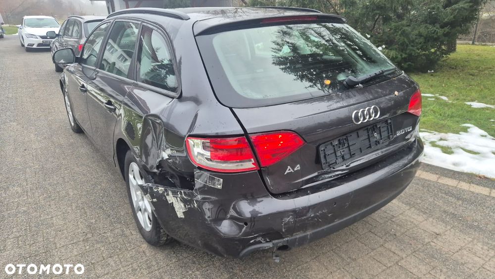 Audi A4 Avant 2.0 TDI DPF Ambiente - 7