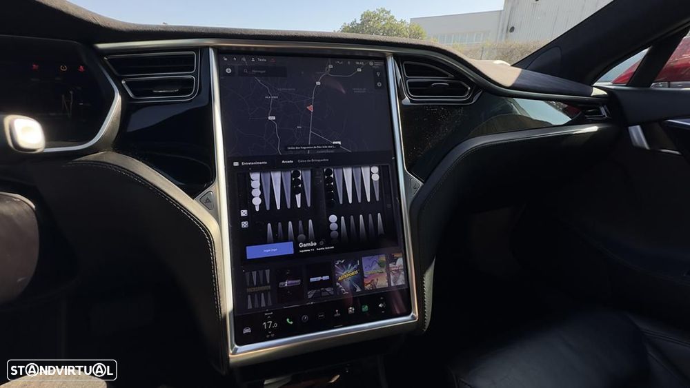 Tesla Model S 85D - 41