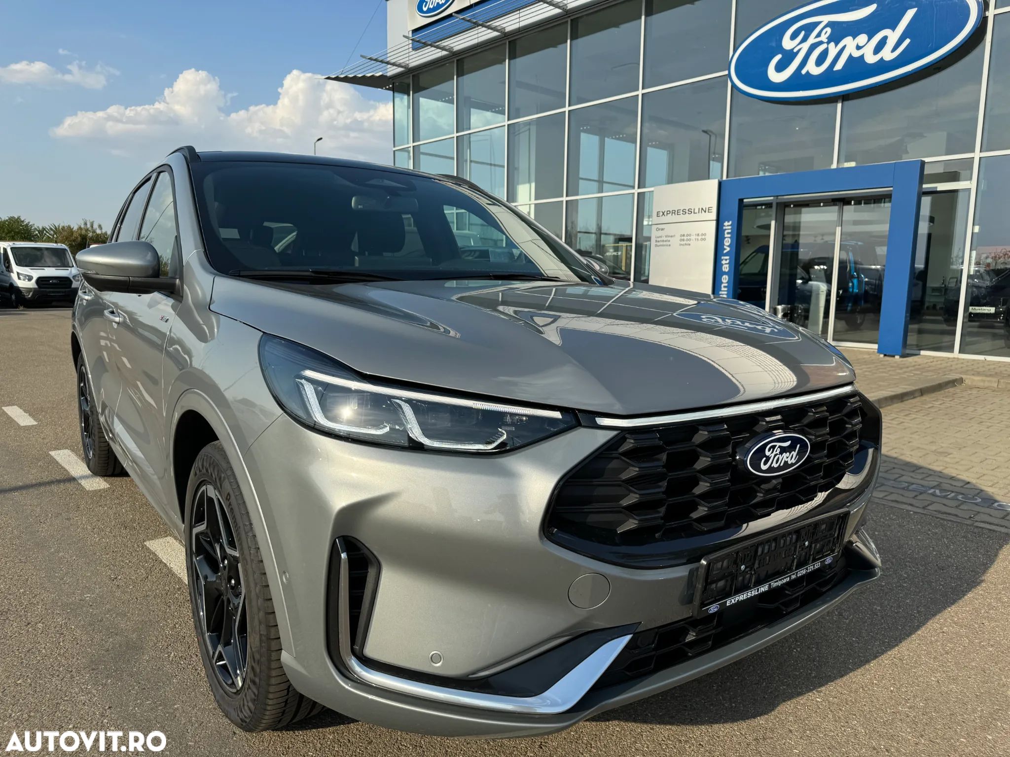 Ford Kuga - 1