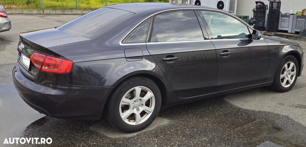 Audi A4 - 4