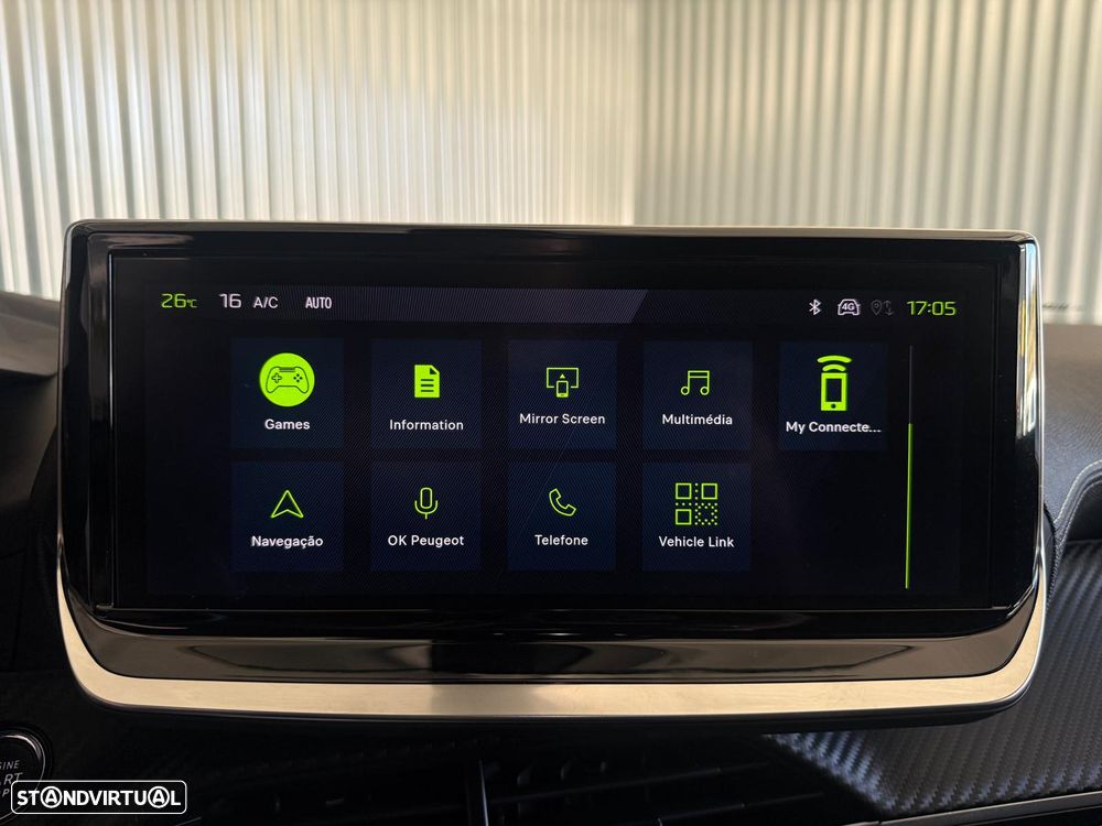 Peugeot 2008 1.2 PureTech GT EAT8 - 19