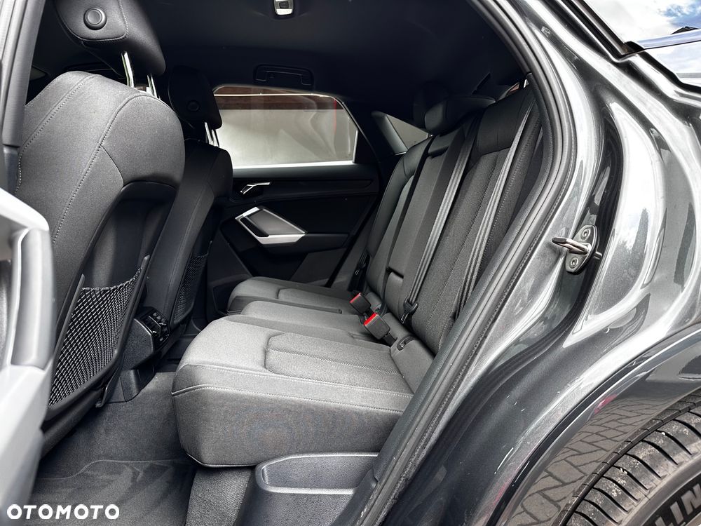 Audi Q3 Sportback 35 TDI S line - 31