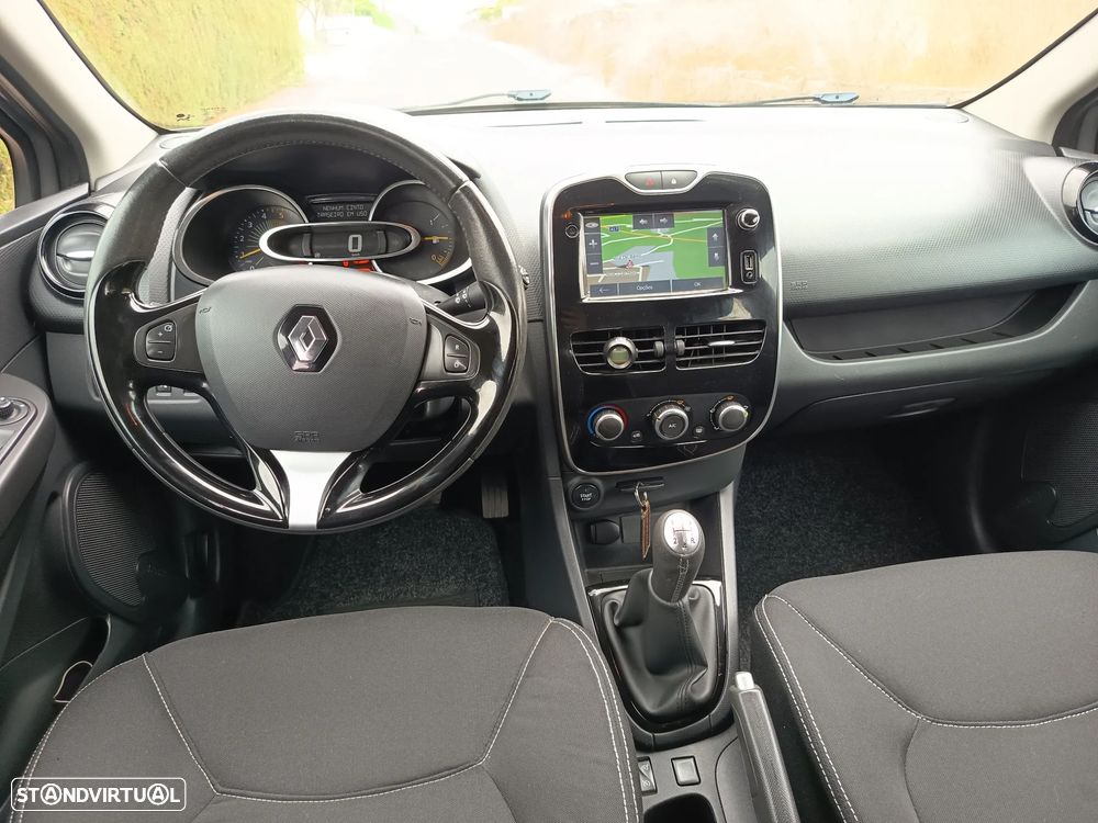 Renault Clio Sport Tourer dCi 90 Dynamique - 12