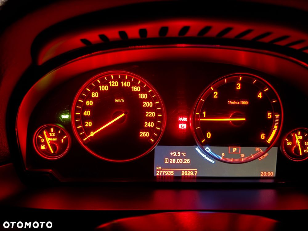 BMW Seria 5 520d - 22