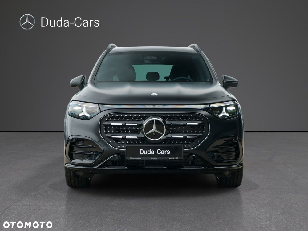 Mercedes-Benz GLB - 5