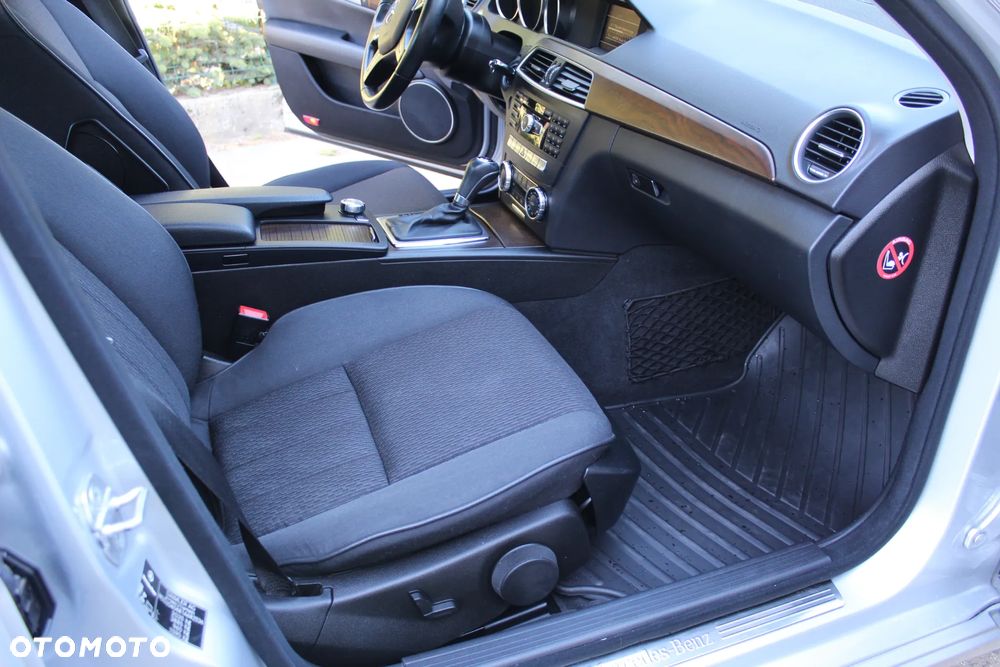 Mercedes-Benz Klasa C 200 Kompressor Automatik Elegance - 20