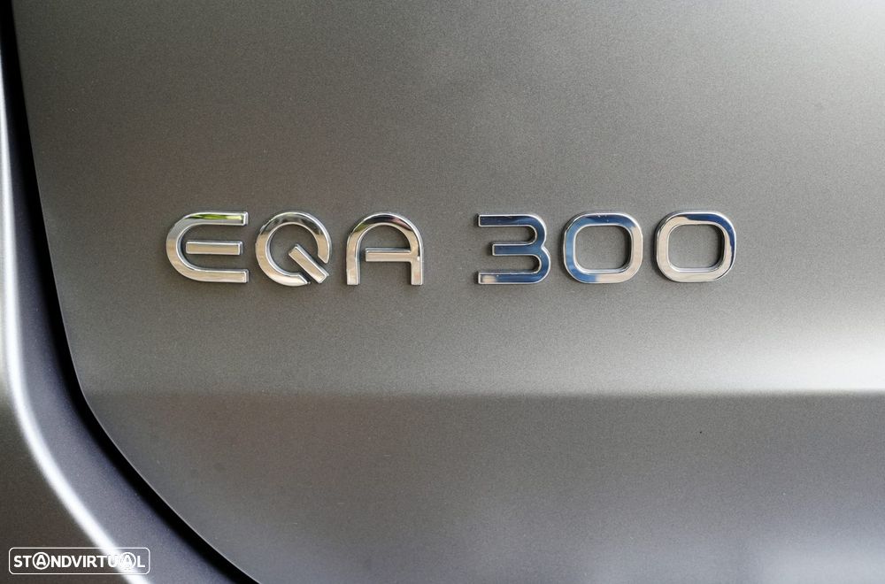 Mercedes-Benz EQA 300 4Matic Electric Art - 10