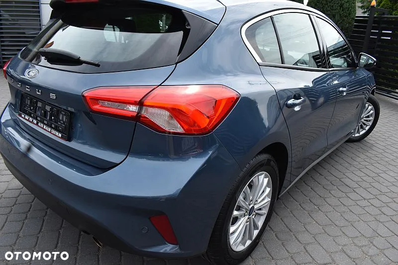 Ford Focus 1.5 EcoBoost Titanium - 28