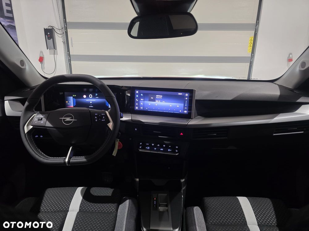 Opel Frontera 1.2 T mHEV GS eDTC6 - 9