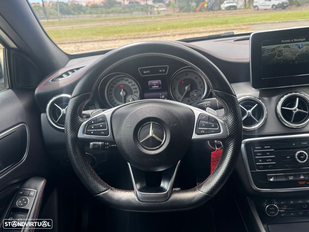 Mercedes-Benz GLA 220 CDI 7G-DCT AMG Line - 11