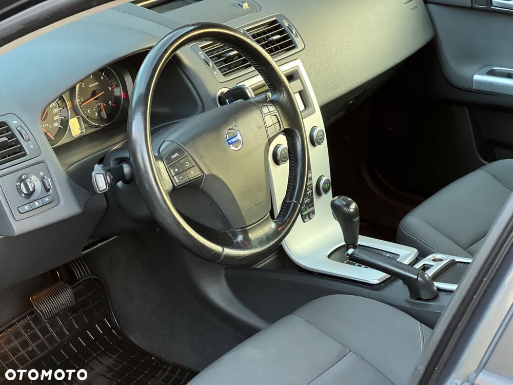 Volvo V50 DPF D3 Geartronic Business Pro Edition - 13