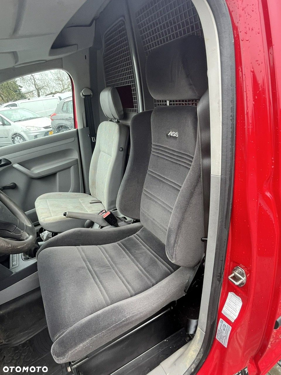 Volkswagen Caddy - 5