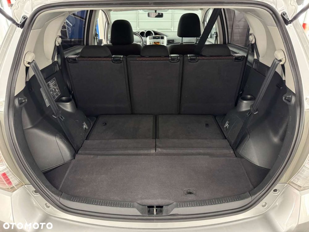 Toyota Verso - 34