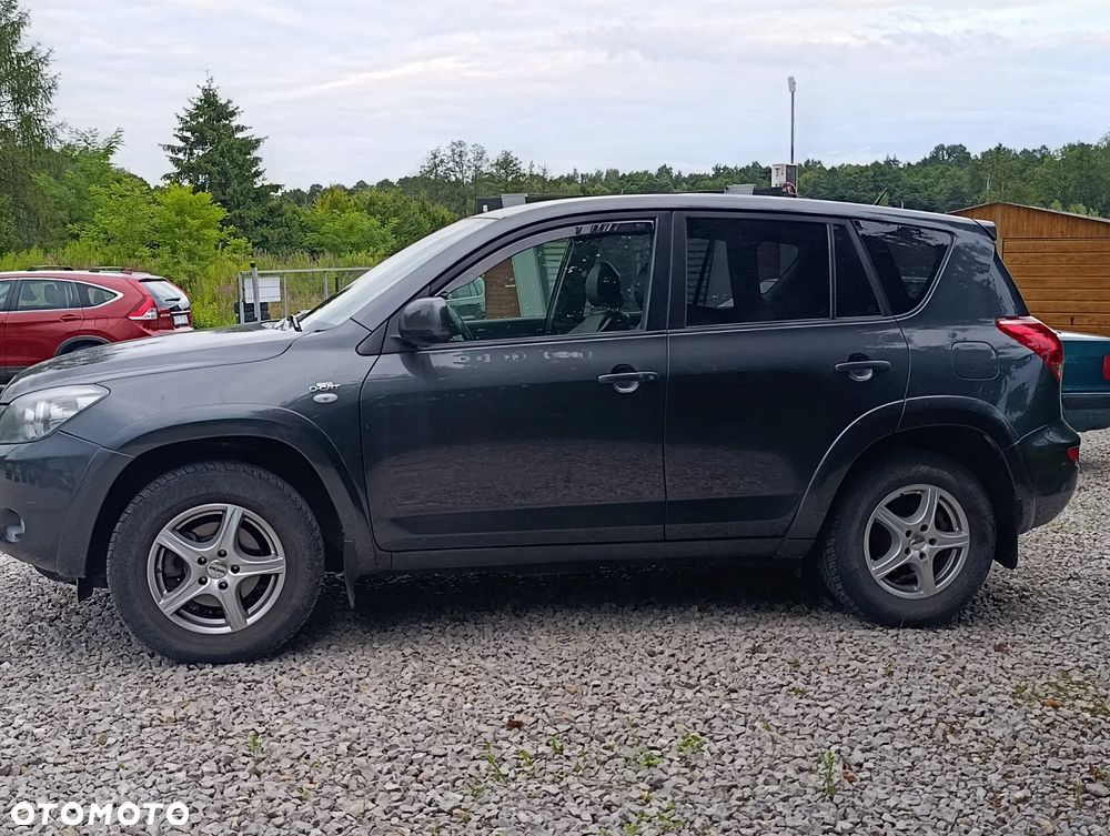 Toyota RAV4 2.2 D-CAT 4x4 Executive - 4
