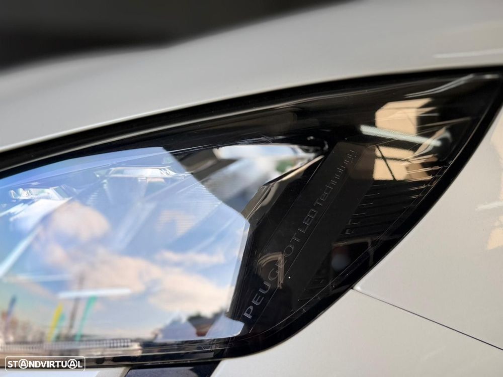 Peugeot e-208 50 kWh Allure - 15