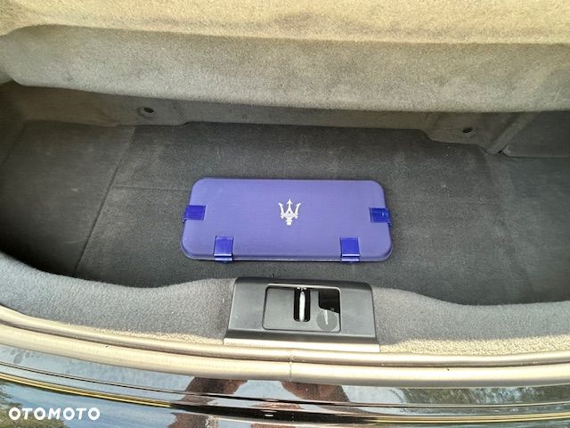 Maserati GranCabrio Sport - 14