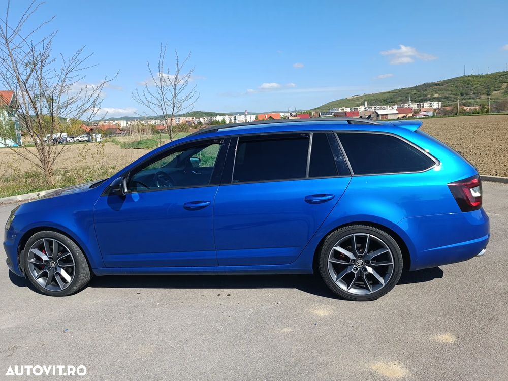 Skoda Octavia 2.0 TDI DSG 4X4 RS - 6