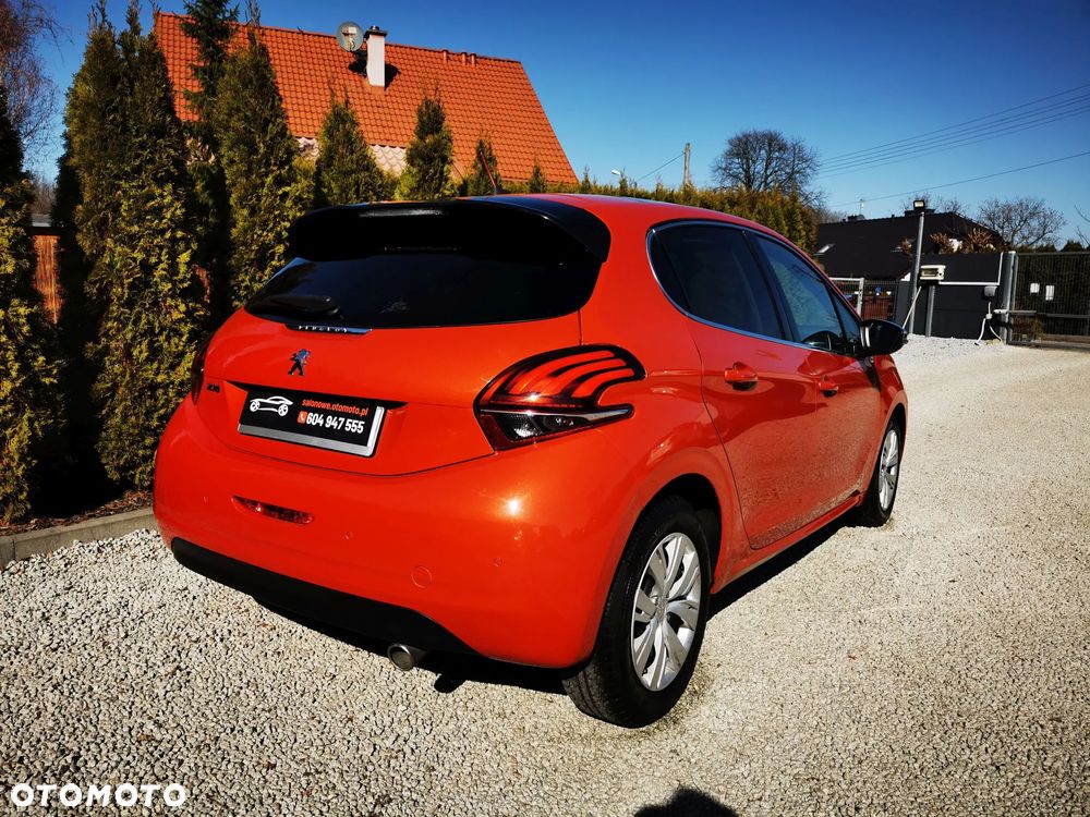 Peugeot 208 Blue-HDi 100 Stop&Start Style - 9