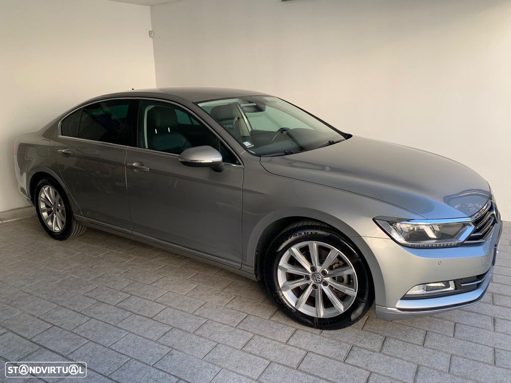 VW Passat 2.0 TDI Highline DSG - 2