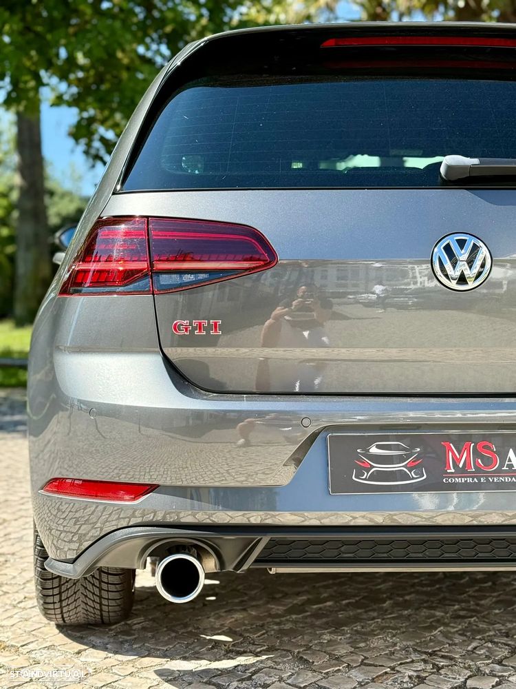 VW Golf 2.0 TSI GTI DSG Performance - 35