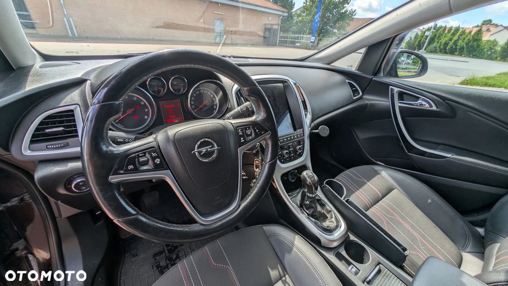 Opel Astra 1.4 T Sport - 19