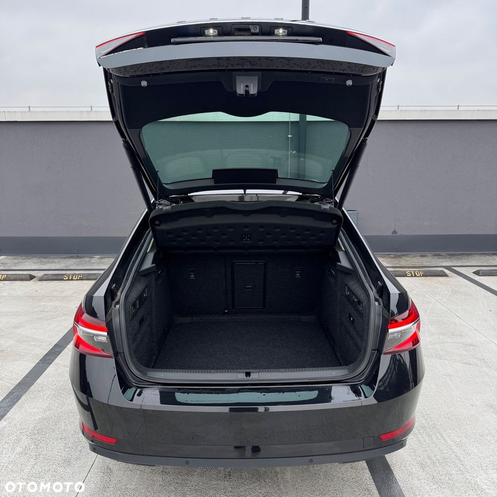 Skoda Superb 2.0 TSI Style DSG - 11