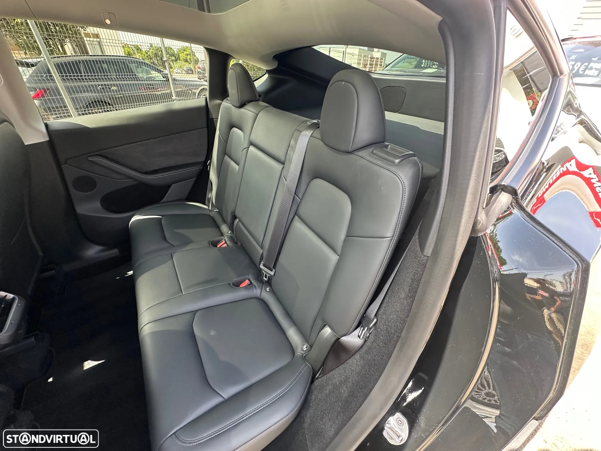 Tesla Model Y Long Range Tração Integral - 16