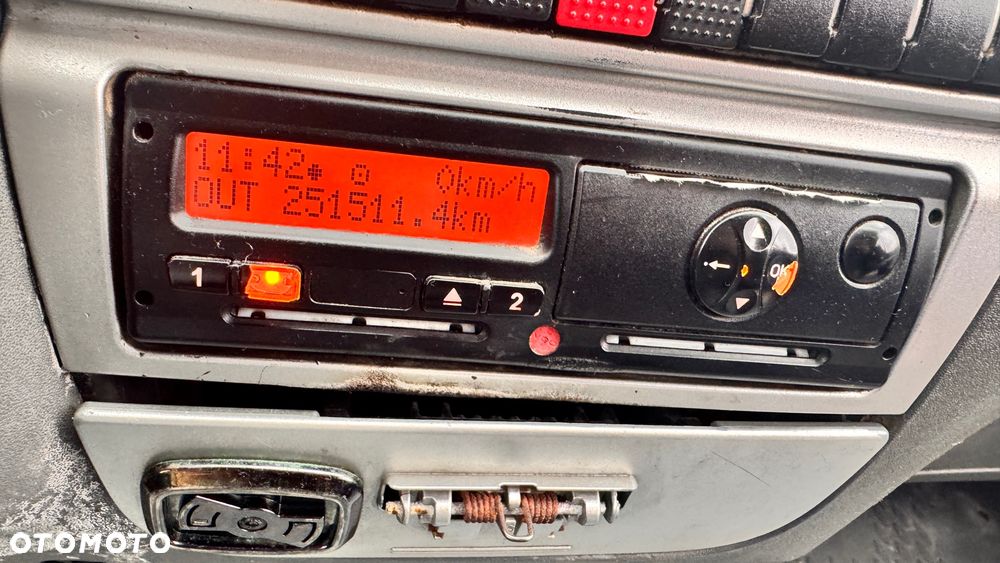 Iveco Wing /34 miejsca /mały przebieg /klimatyzacja/ Cena:109000 zł netto - 9