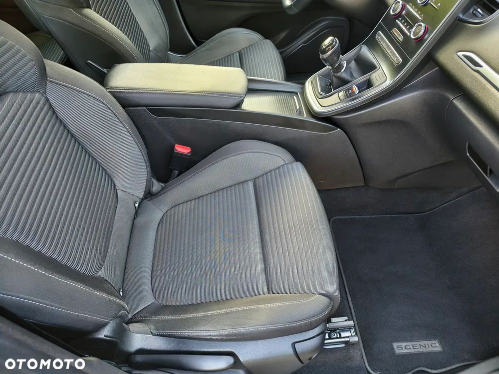 Renault Scenic ENERGY TCe 115 EXPERIENCE - 26