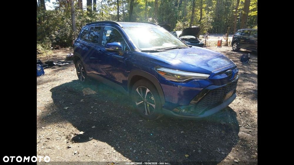Toyota Corolla Cross - 3