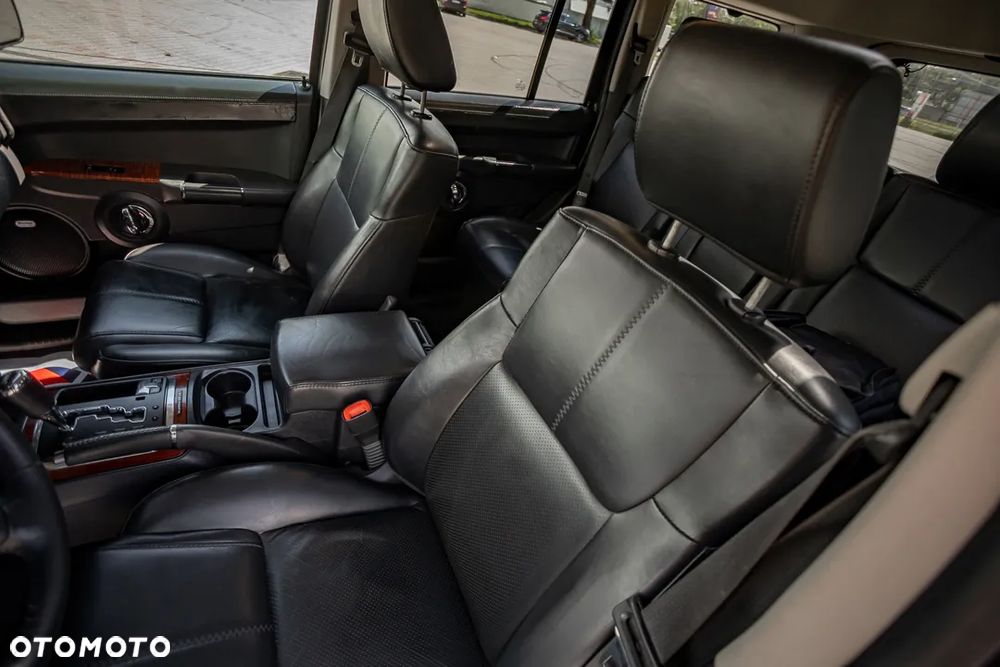 Jeep Commander 3.0 CRD Limited - 18