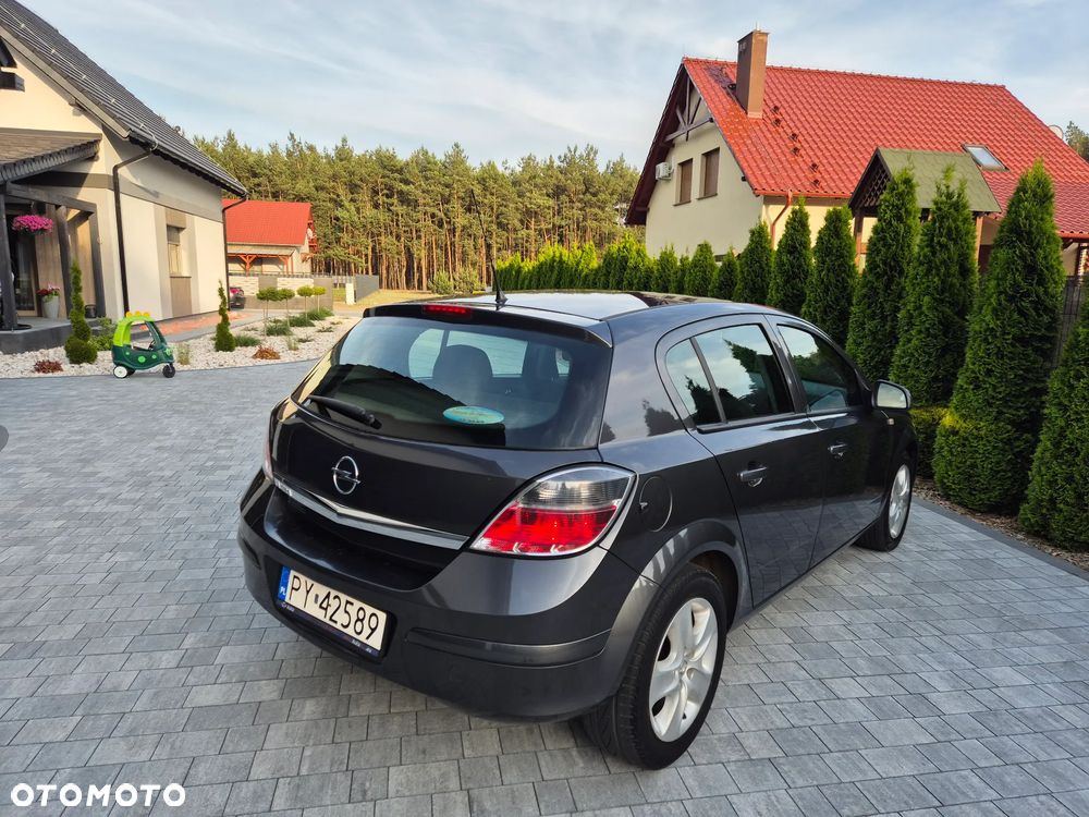 Opel Astra 1.6 Edition - 9