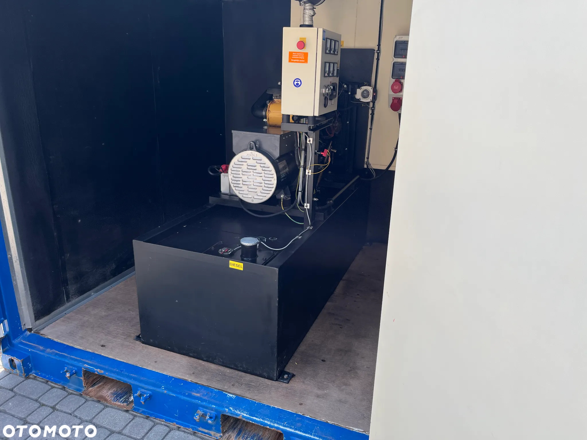 Agregat Prądotwórczy DE WIT MITSUBISHI Silent Cont. 85E 20 kVA 400V 1500 rpm 22763 netto - 10