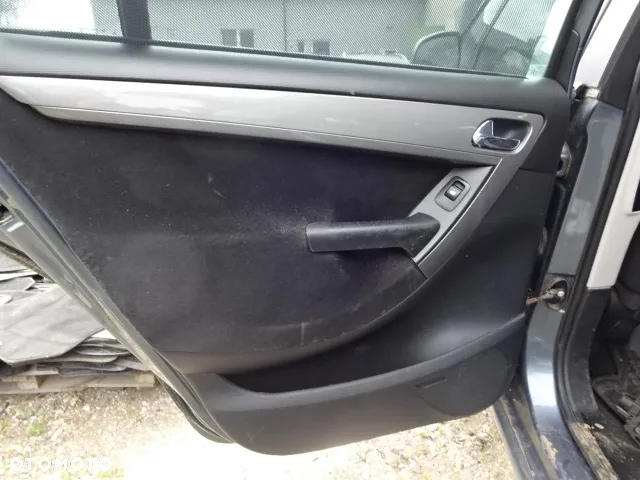 Lewe tylne drzwi Citoren C4 Grand Picasso EZWD - 3