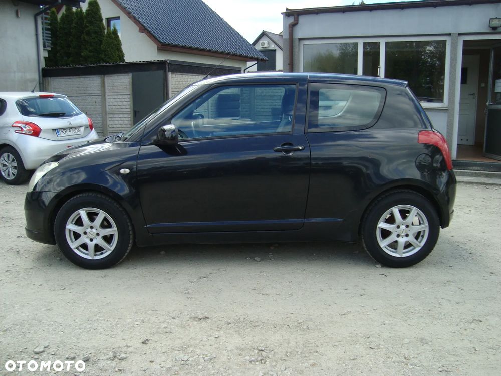 Suzuki Swift - 5