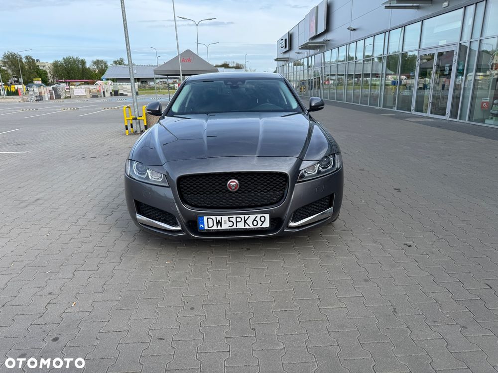Jaguar XF - 1