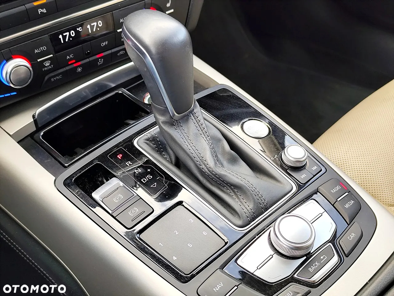 Audi A6 Avant 2.0 TDI Ultra S tronic - 18
