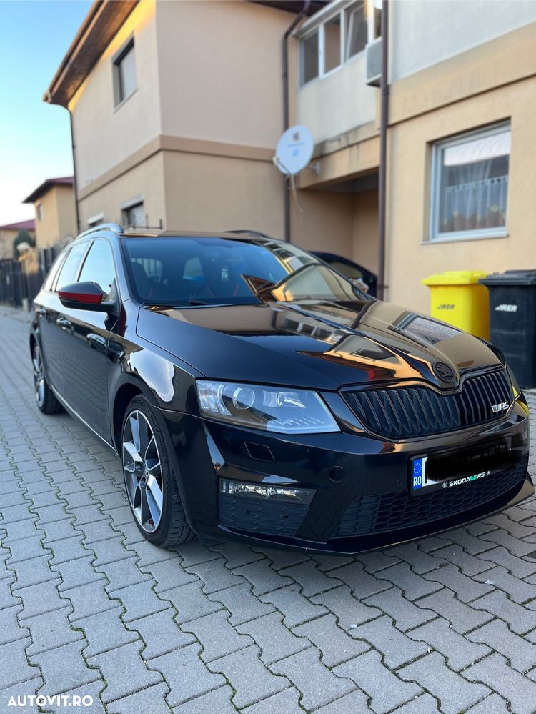 Skoda Octavia 2.0 TDI DSG RS - 3