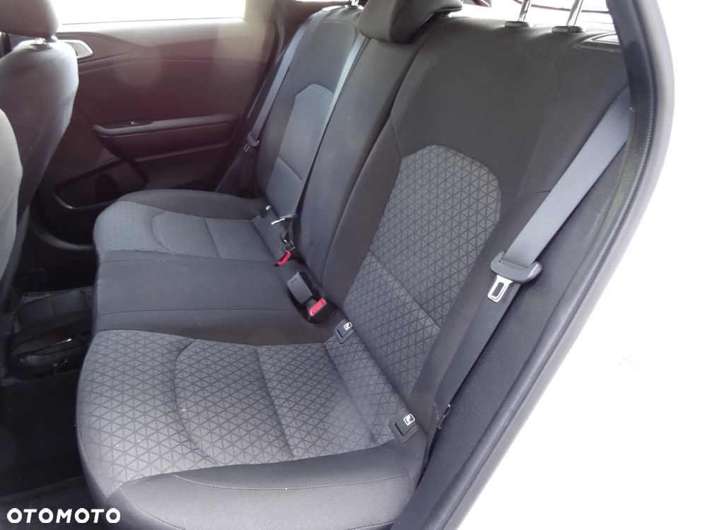 Kia Ceed 1.5 T-GDI L - 15