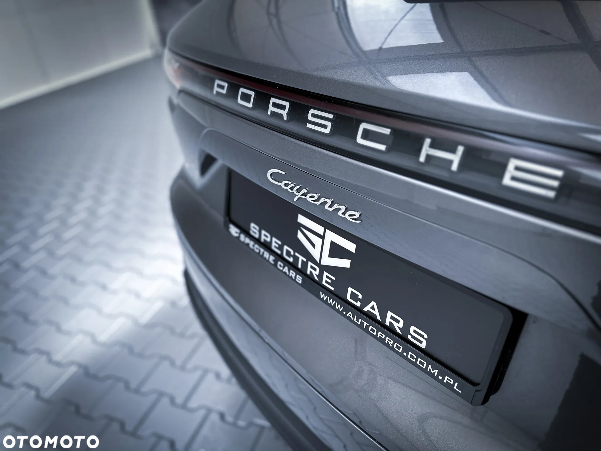 Porsche Cayenne Standard - 13