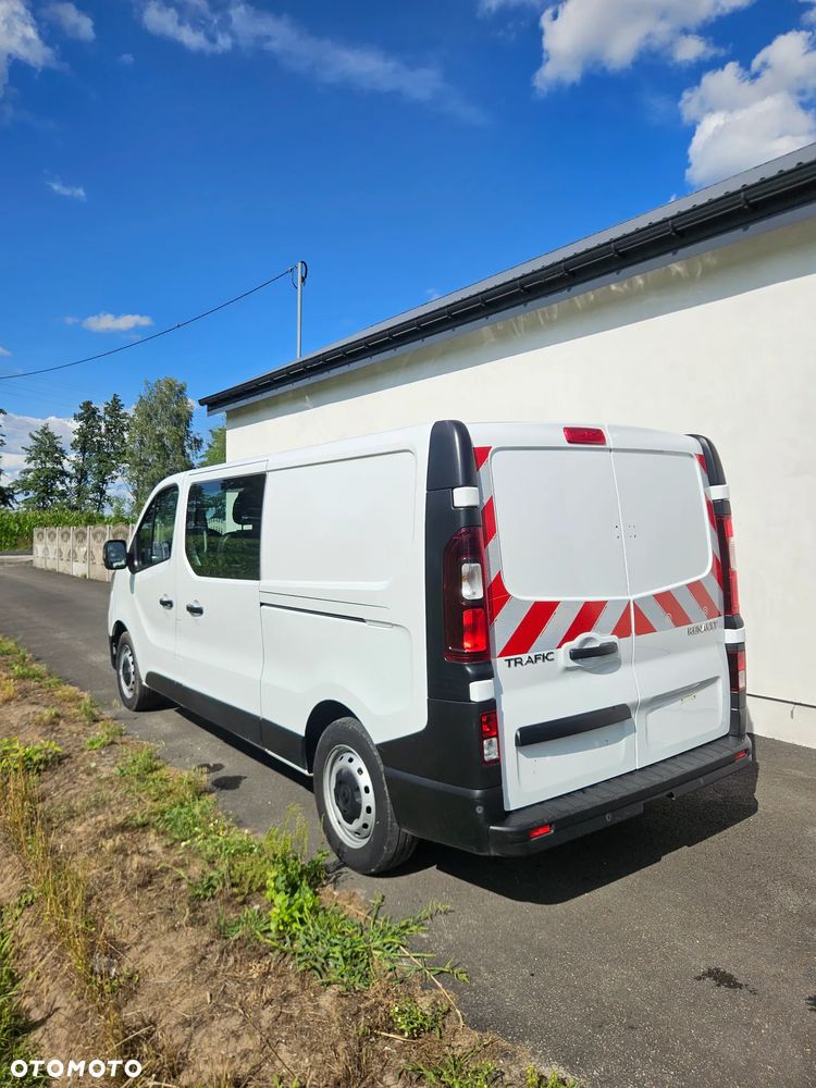 Renault Trafic - 11