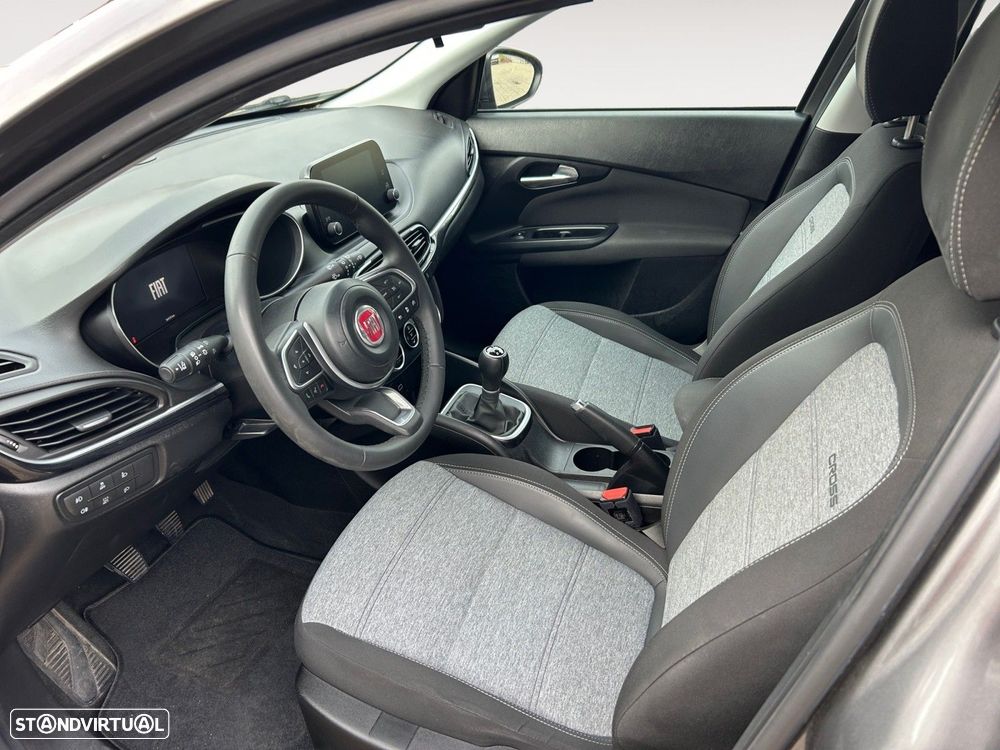 Fiat Tipo Cross 1.0 GSE T3 - 9