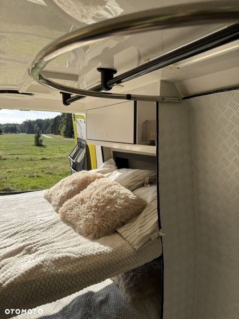 Mercedes-Benz Sprinter - 21