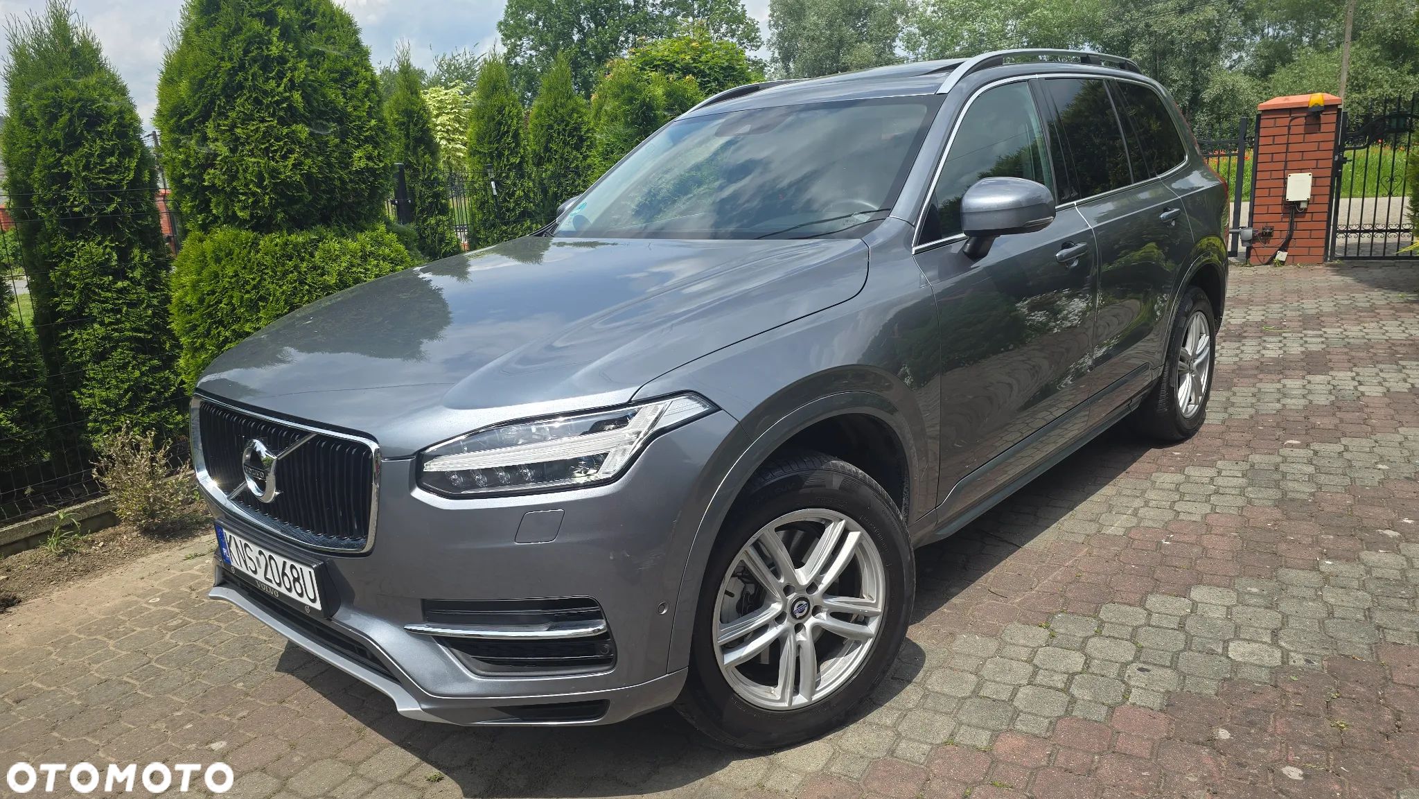 Volvo XC 90 B5 D AWD Geartronic Momentum - 1