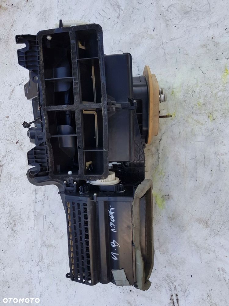 nagrzewnica dmuchawa Opel Meriva B 13345120 - 2