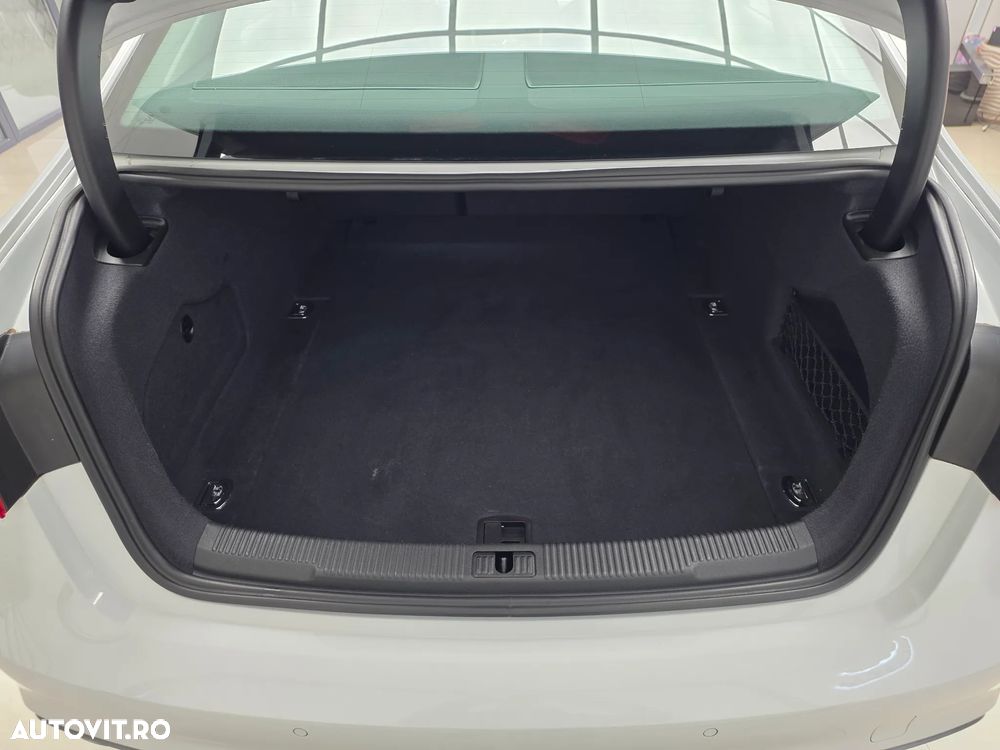 Audi A6 Limuzina 2.0 TDI Ultra DPF S tronic - 19