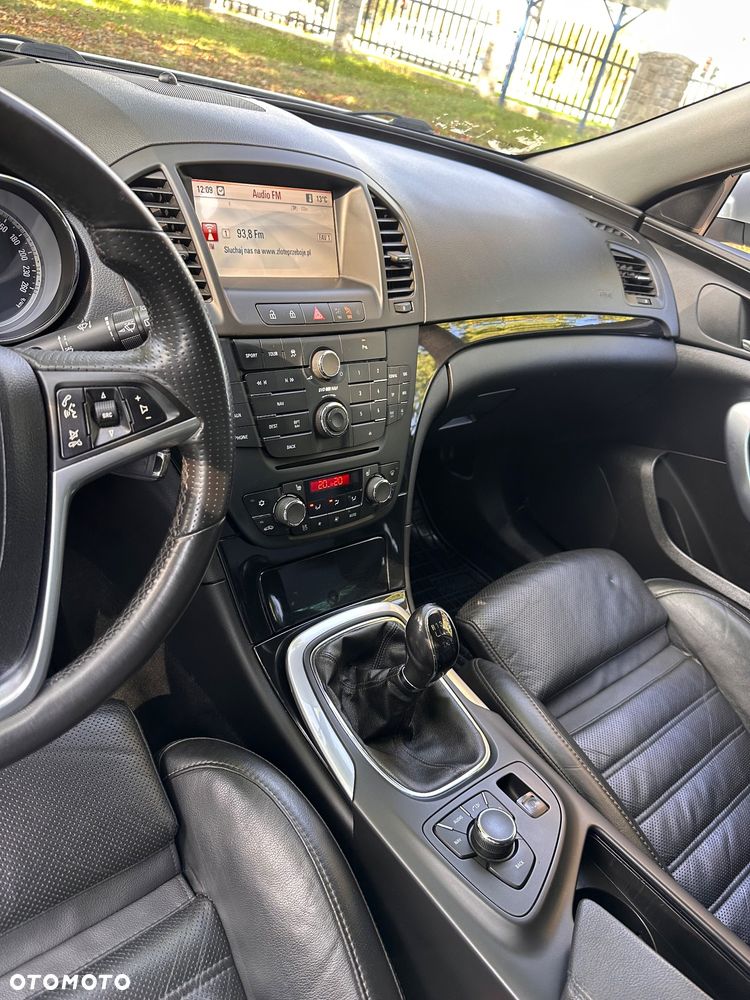 Opel Insignia - 31
