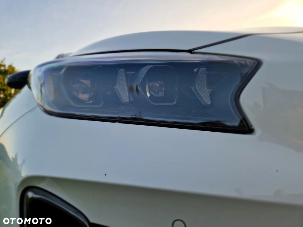 Kia XCeed 1.5 T-GDI OPF DCT7 GT-LINE - 35