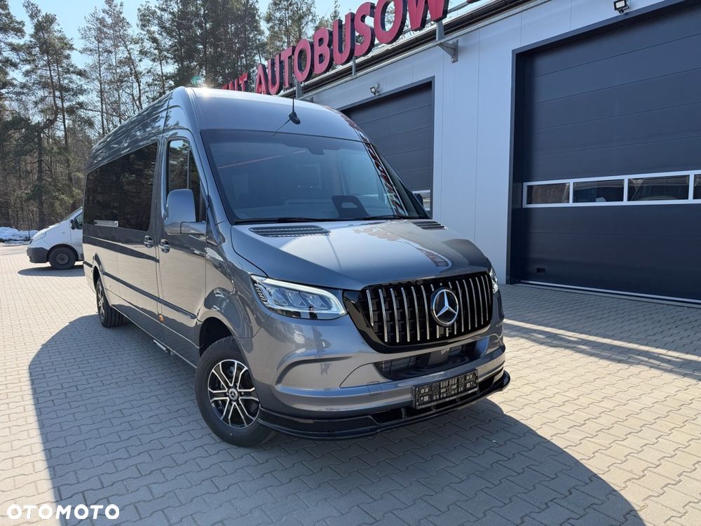 Mercedes-Benz Sprinter - 2