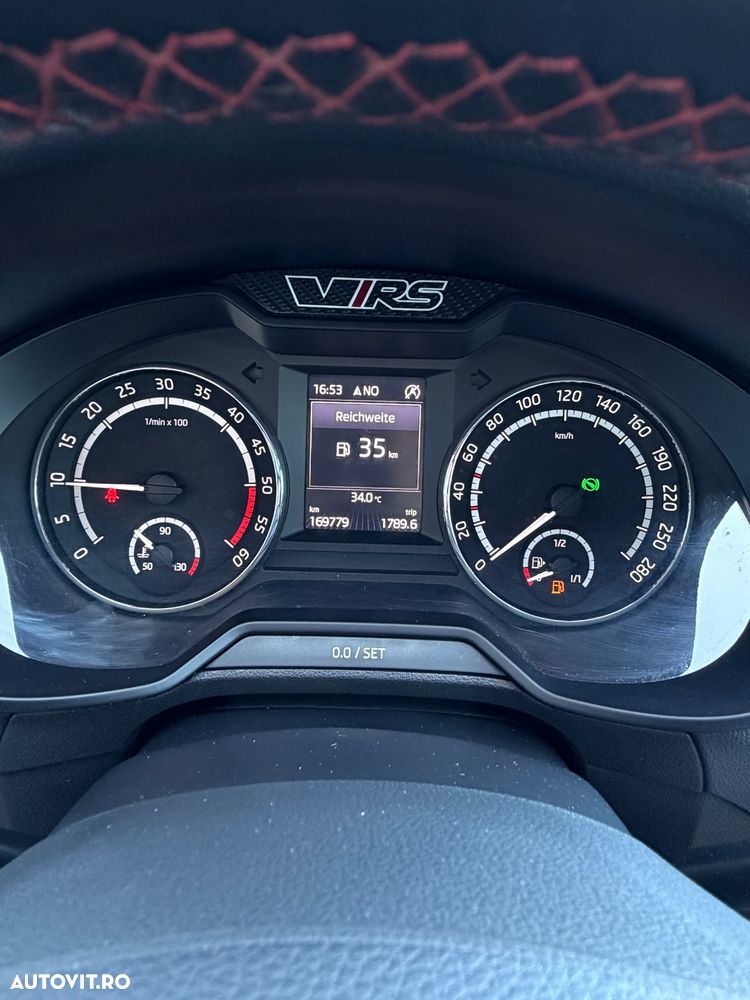 Skoda Octavia 2.0 TDI (Green tec) DSG RS - 15